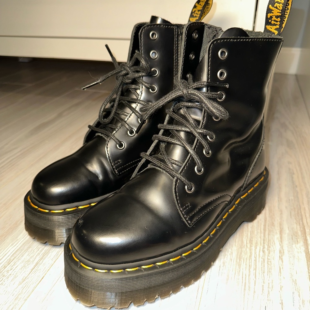 Dr. Martens JADON BOOT SMOOTH LEATHER PLATFORMS - Black - Polished Smooth - Picture 7 of 10